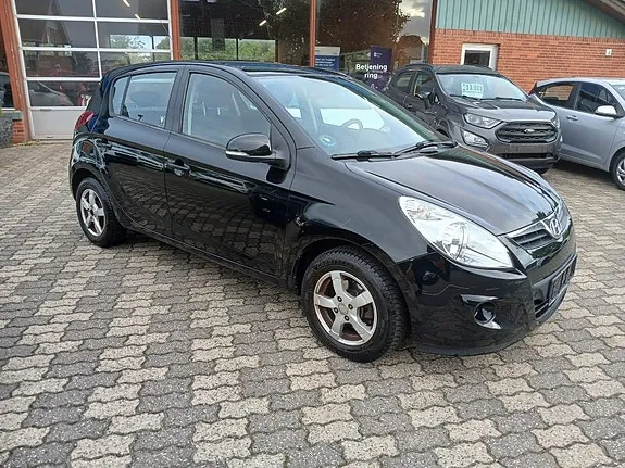 Hyundai I20 2012 photo 3