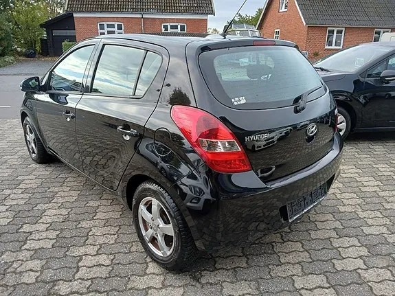 Hyundai I20 2012 photo 5