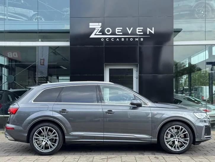 Audi Q7 2020 photo 3