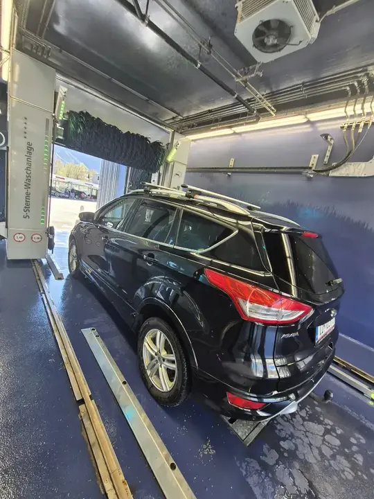 Ford Kuga 2016 photo 3