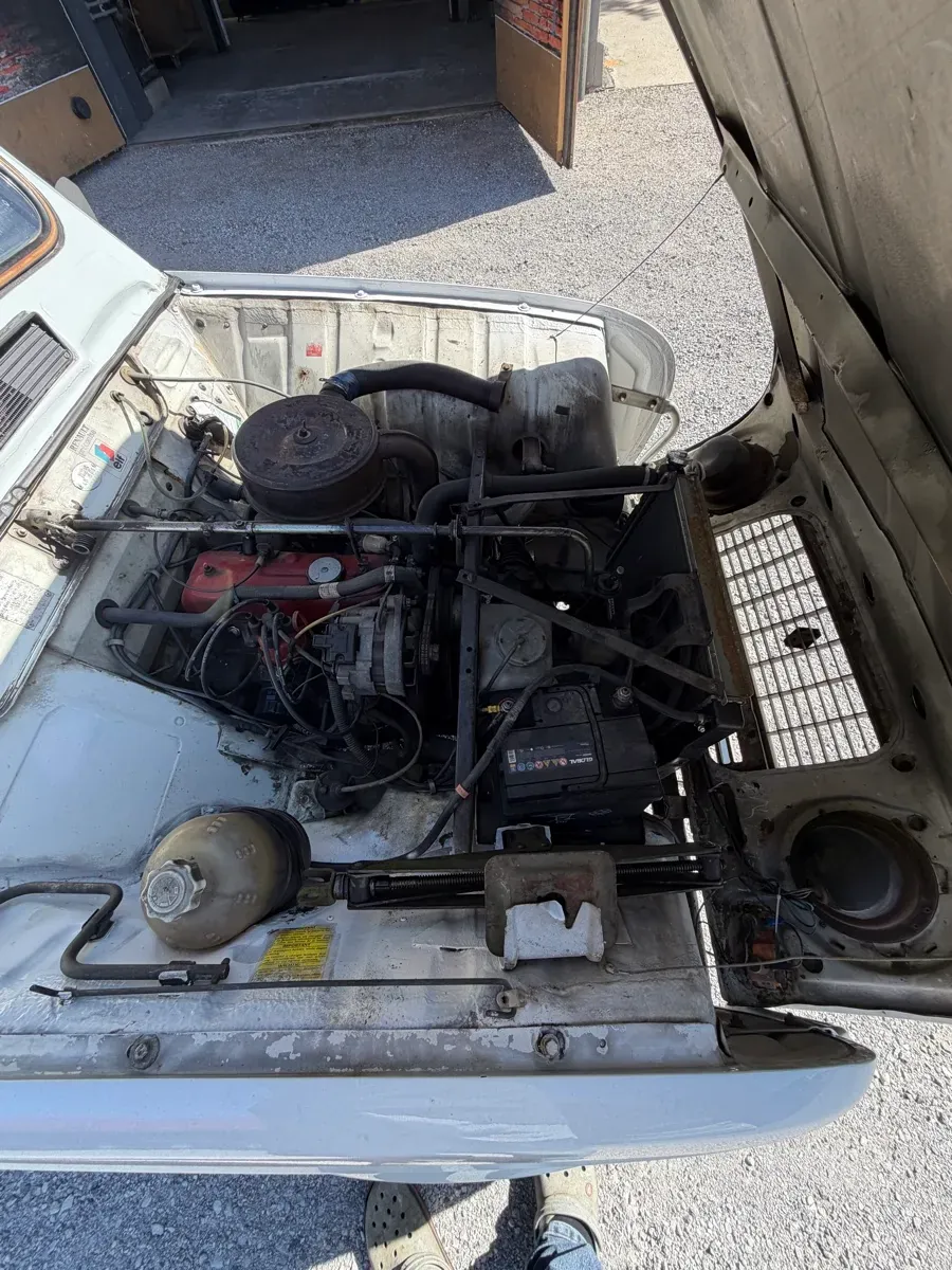 Renault R4 1983 photo 3