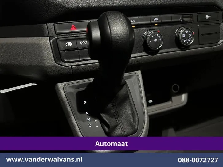 Volkswagen Crafter 2022 photo 2