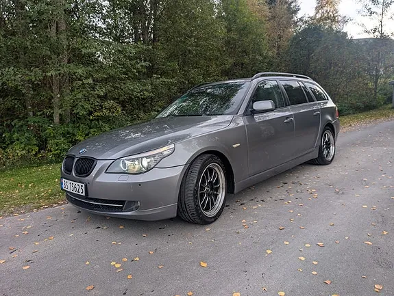 BMW 525D 2007 photo 2