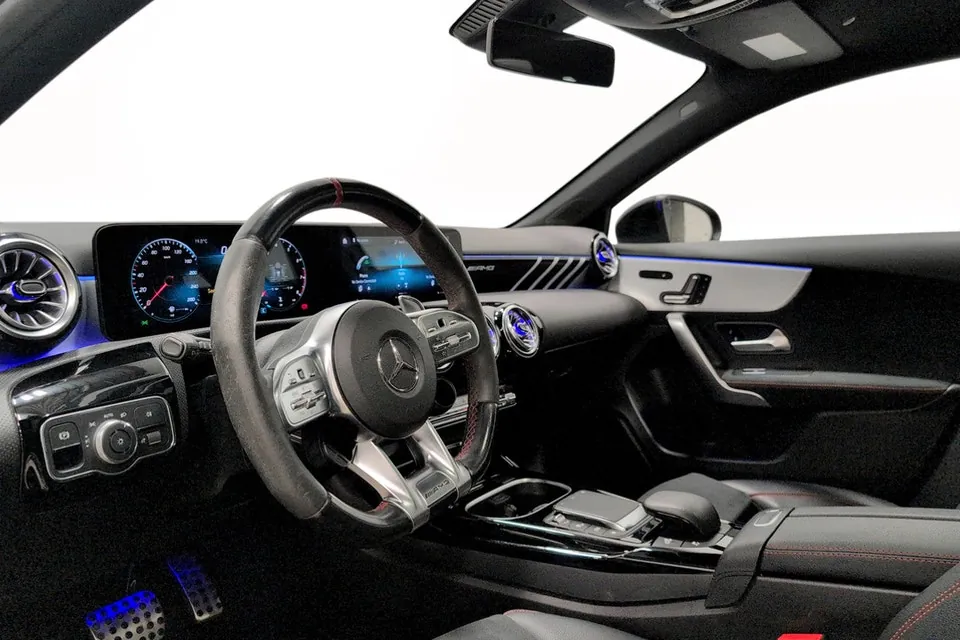 Mercedes-Benz A35 Amg 2022 photo 4
