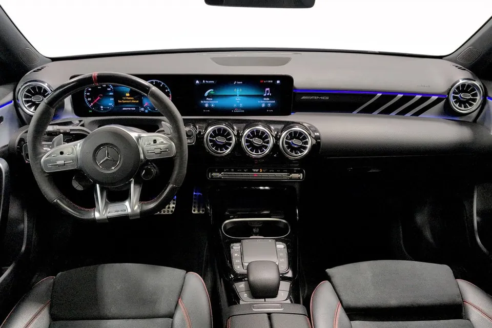 Mercedes-Benz A35 Amg 2022 photo 5