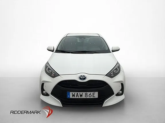 Toyota Yaris 2023 photo 2