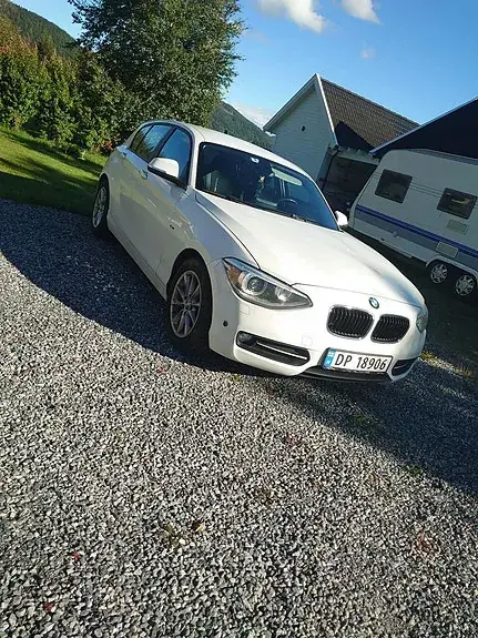 BMW 116D 2013 photo 2