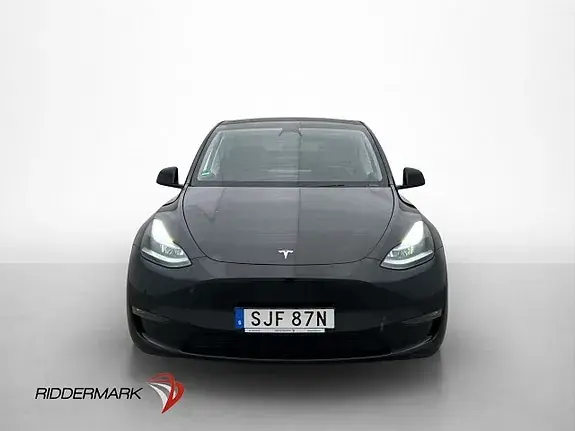Tesla Model Y 2024 photo 2