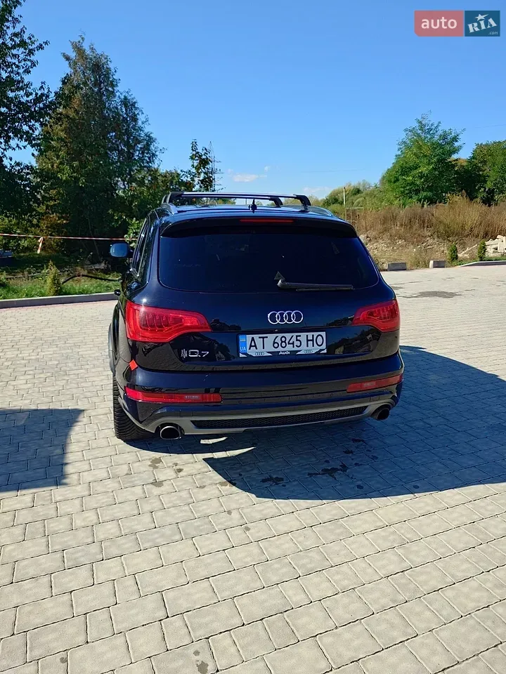 Audi Q7 2013 photo 3