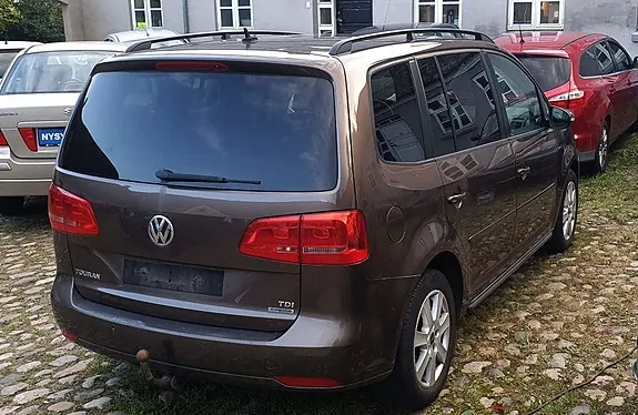 Volkswagen Touran 2012 photo 5
