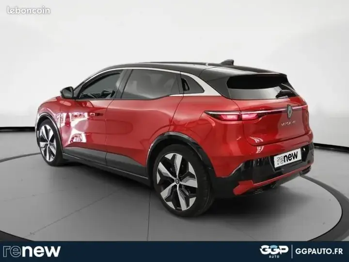 Renault Megane 2023 photo 3