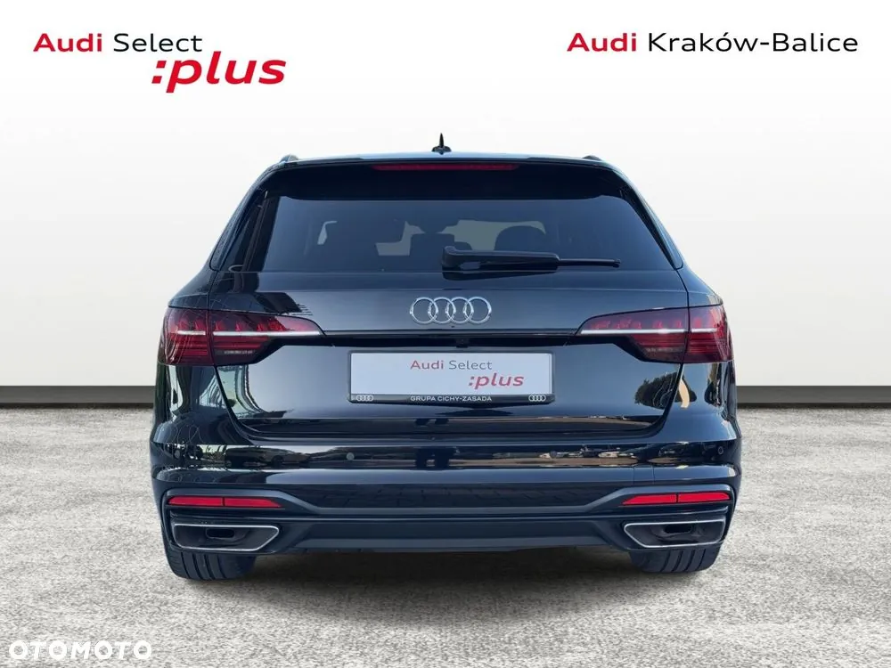 Audi A4 Avant 2022 photo 4