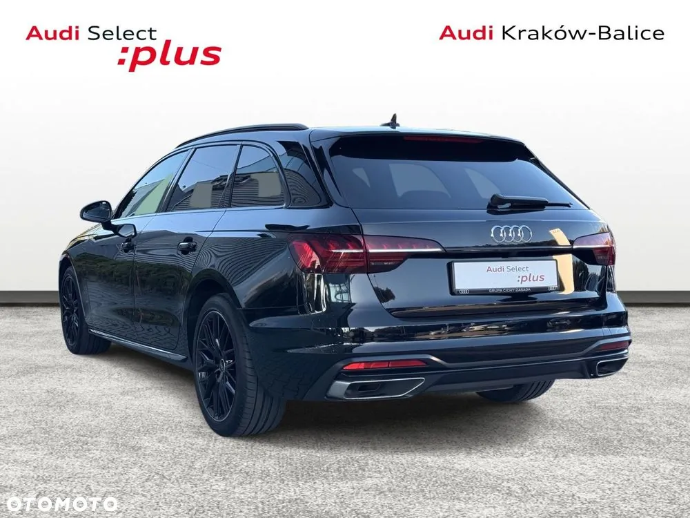 Audi A4 Avant 2022 photo 3