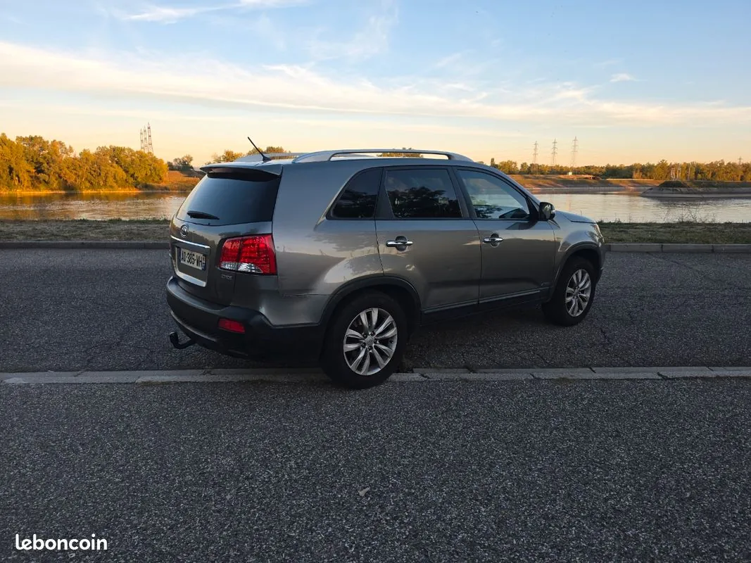 Kia Sorento 2010 photo 3