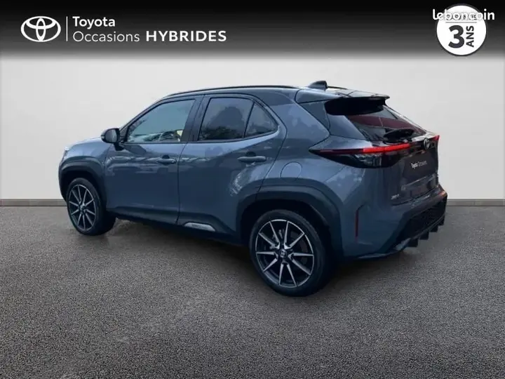 Toyota Yaris Cross 2025 photo 2