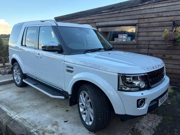 Land Rover Discovery 4