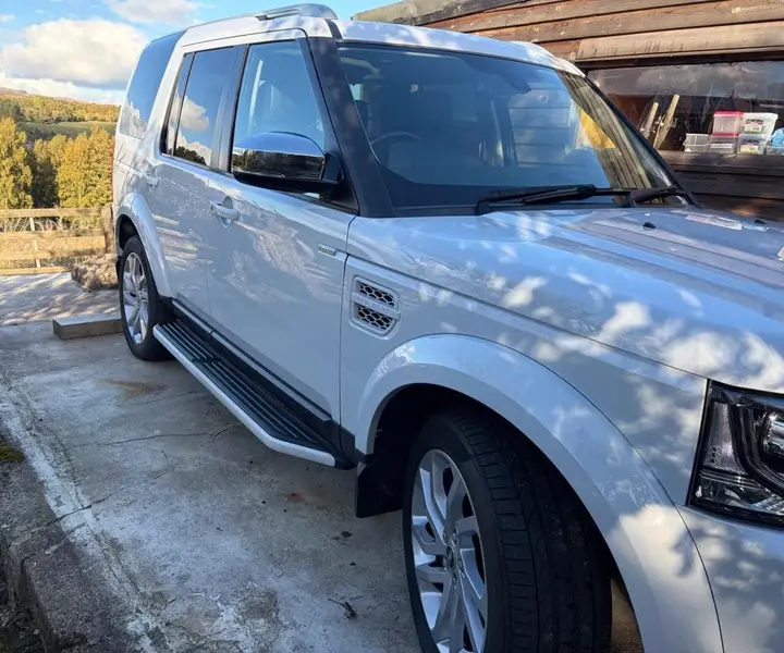 Land Rover Discovery 4 2016 photo 2