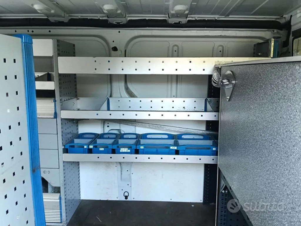 Renault Trafic 2015 photo 4