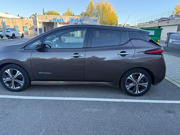 Nissan Leaf 2019 photo 4