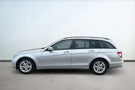 Mercedes-Benz C180 2011 photo 2