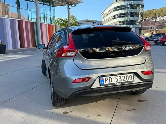 Volvo V40 2015 photo 4