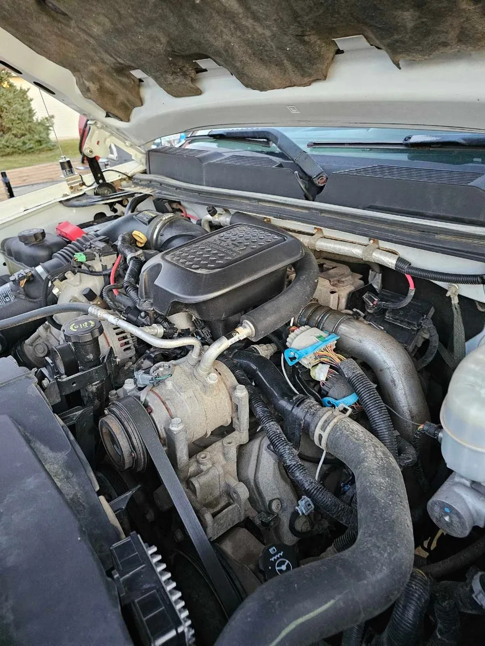 Chevrolet Silverado 3500Hd 2010 photo 3