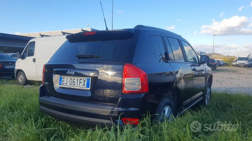 Jeep Compass 2011 photo 5