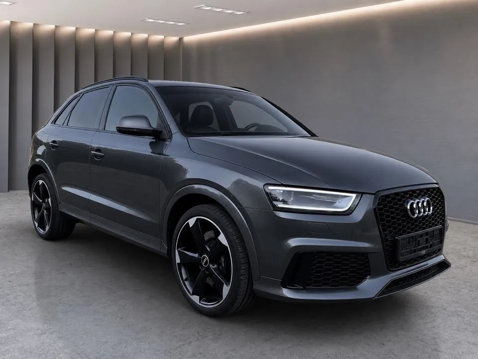 Audi Rsq3