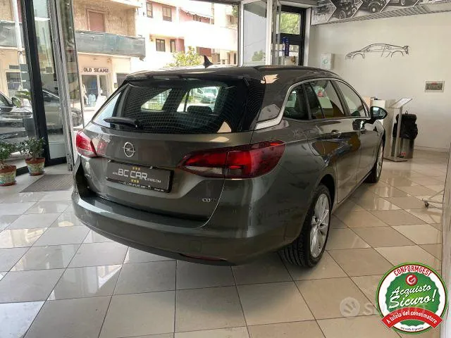 Opel Astra 2018 photo 4