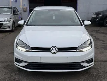 Volkswagen Golf 2018 photo 2
