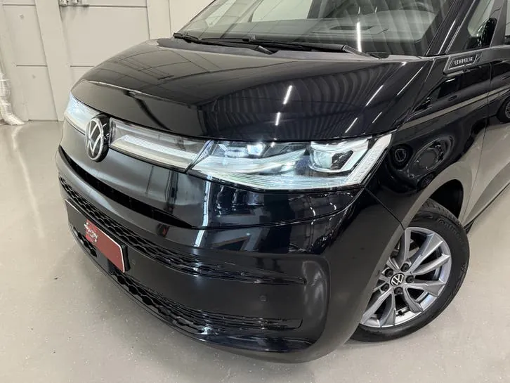 Volkswagen Multivan 2022 photo 2