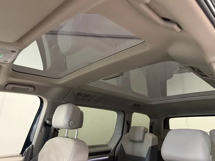 Volkswagen Multivan 2022 photo 3