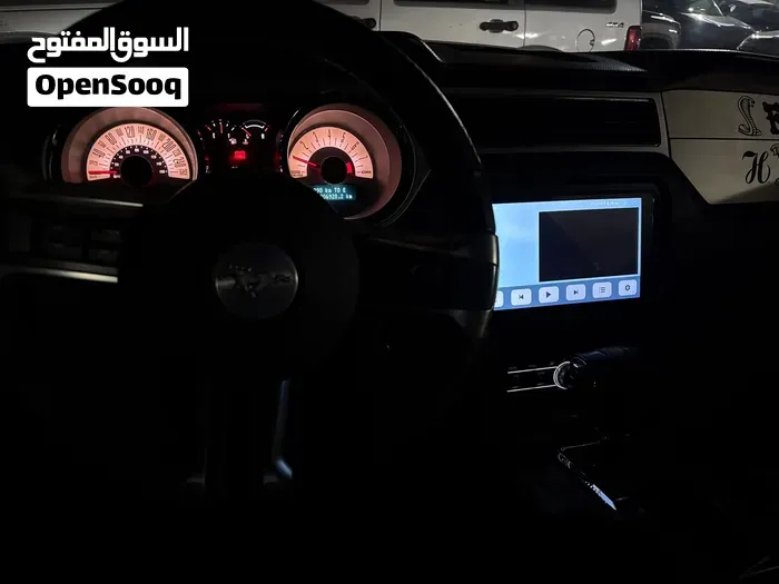 Ford Mustang 2011 photo 5