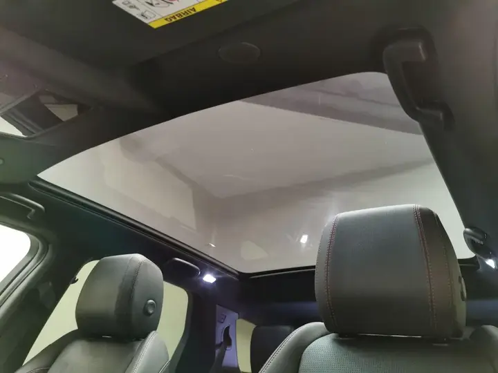 Land Rover Discovery Sport 2022 photo 5