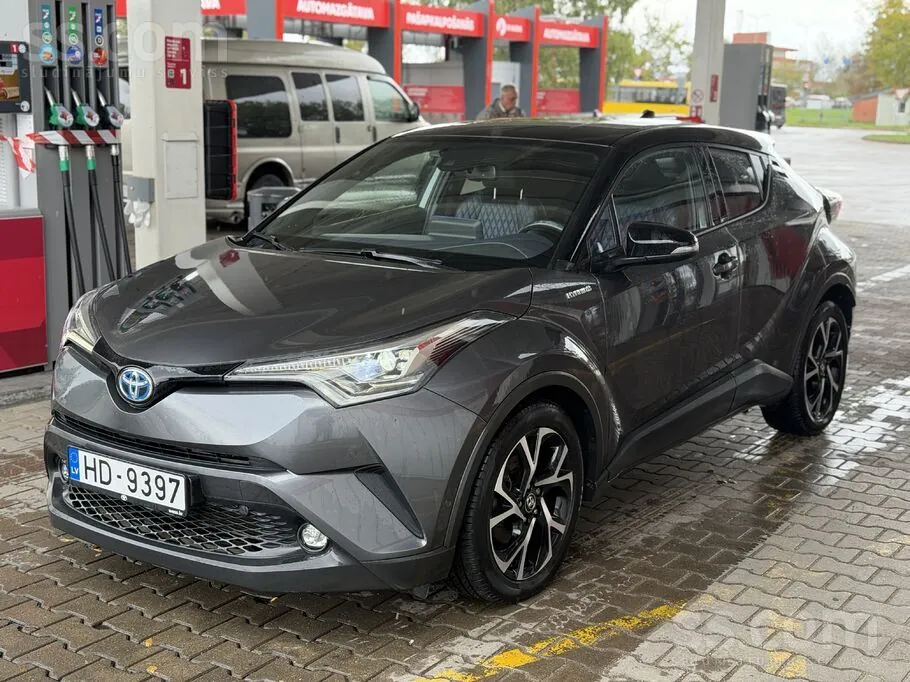 Toyota C-Hr 2018 photo 4