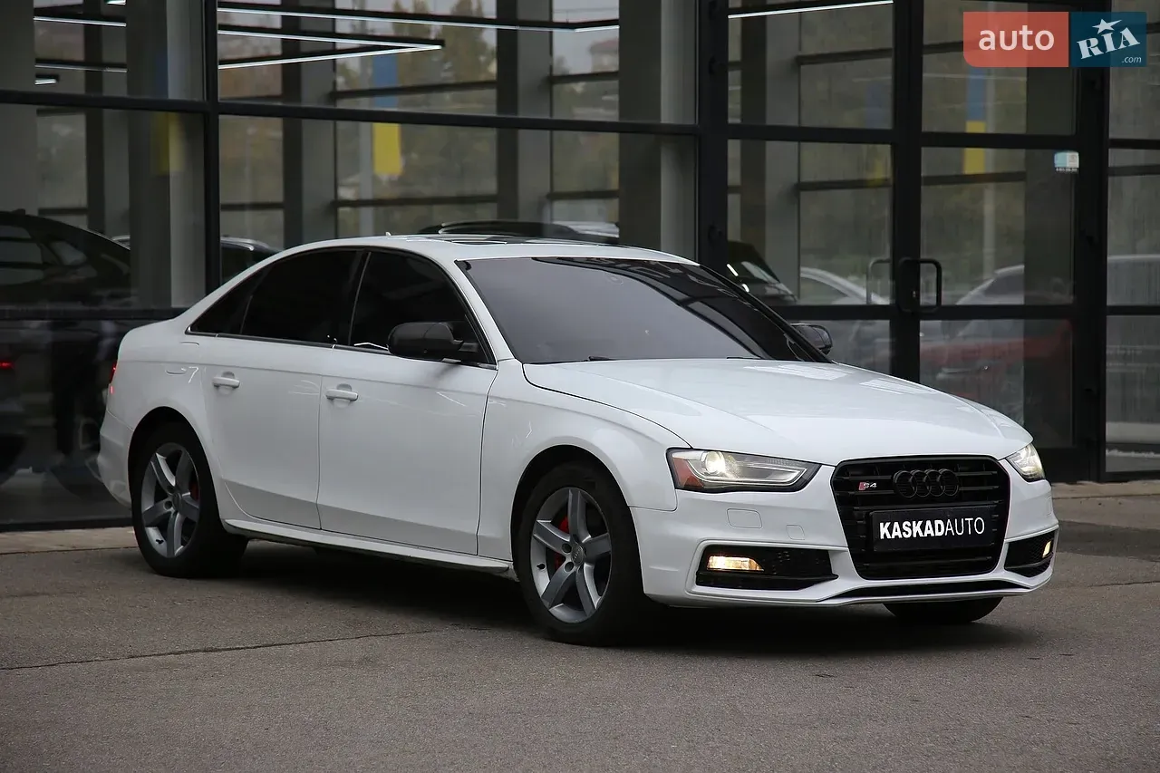 Audi A4 2015 photo 3