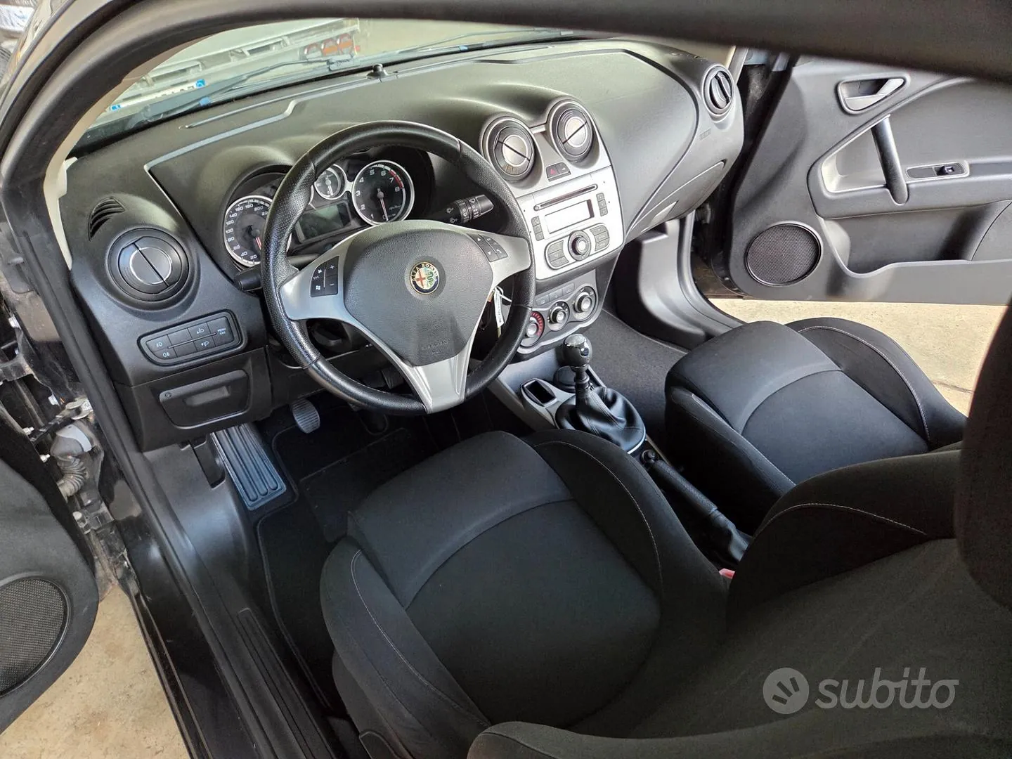 Alfa Romeo Mito 2012 photo 5