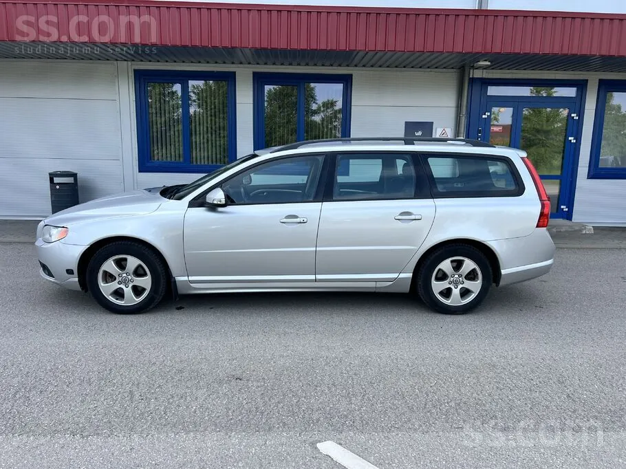 Volvo V70 2008 photo 4
