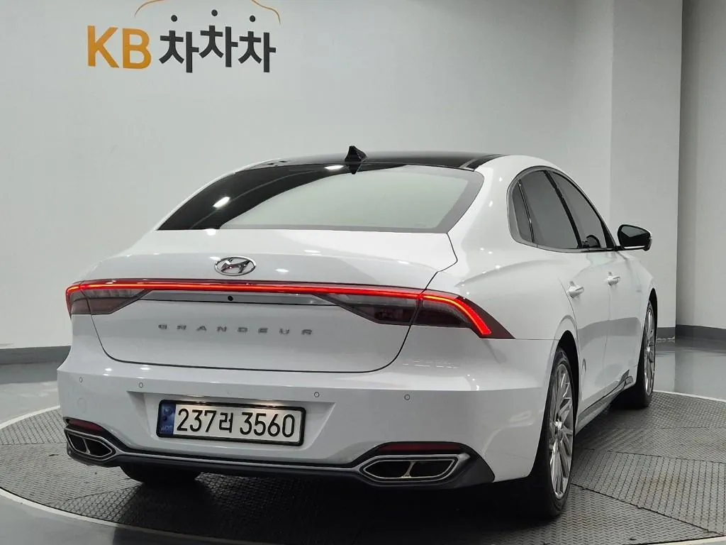 Hyundai Grandeur 2022 photo 3