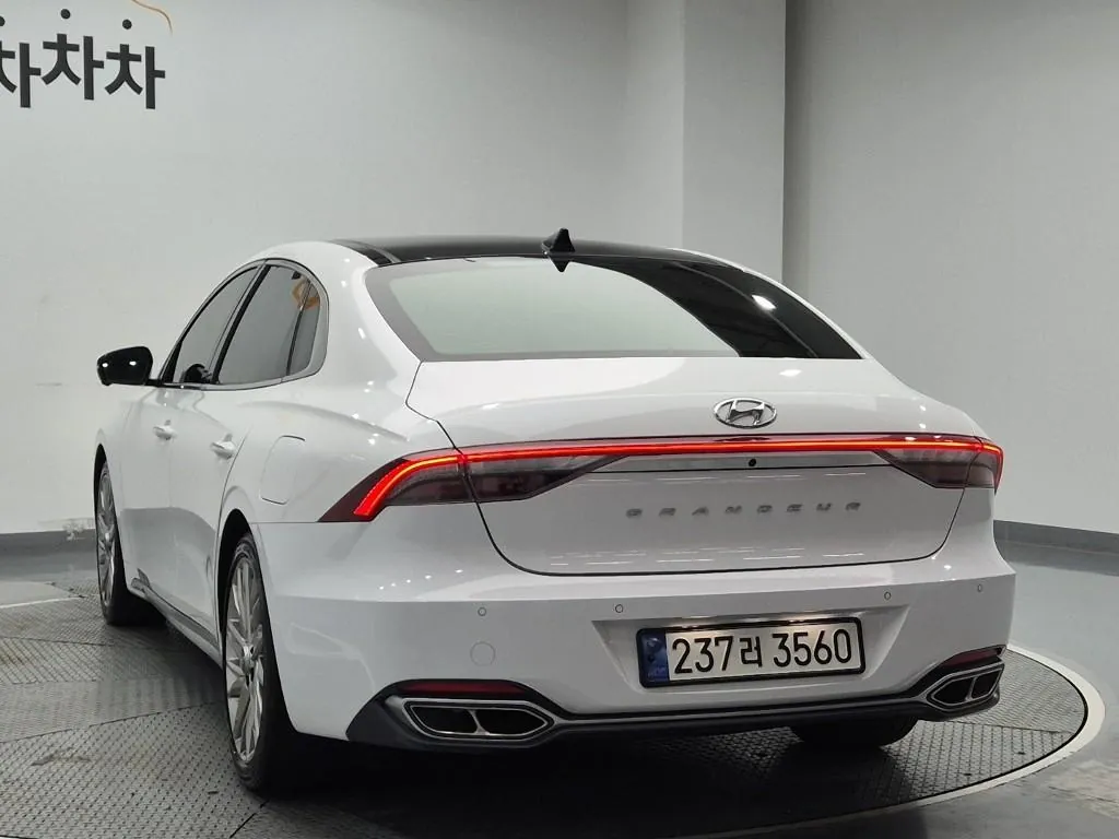 Hyundai Grandeur 2022 photo 2