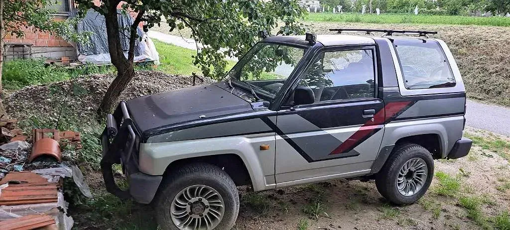 Daihatsu Feroza