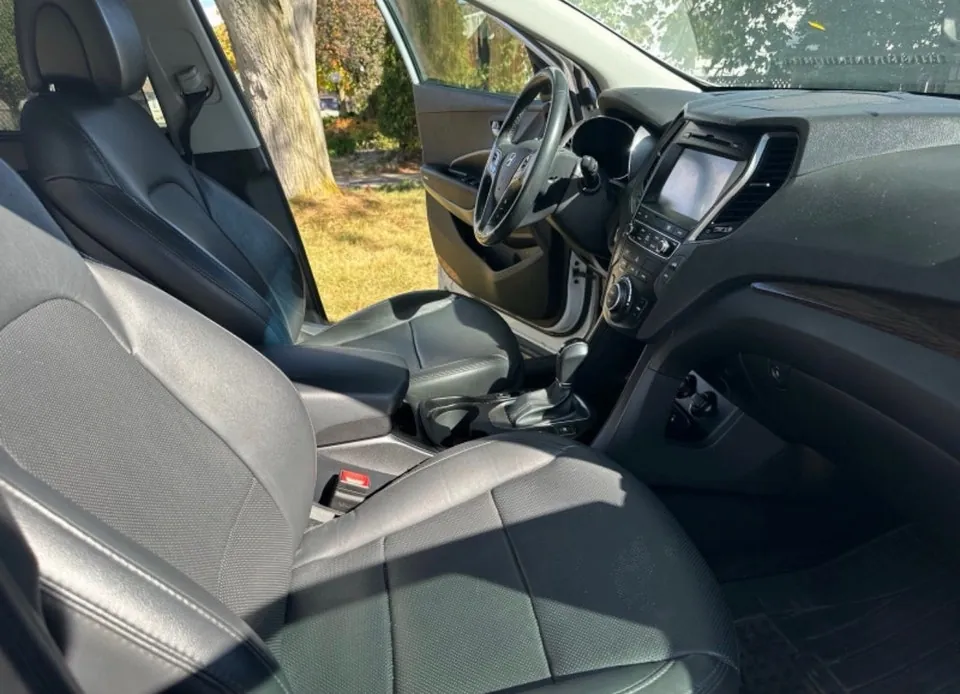 Hyundai Santa Fe 2017 photo 4