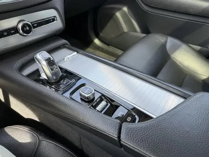 Volvo Xc90 2015 photo 4