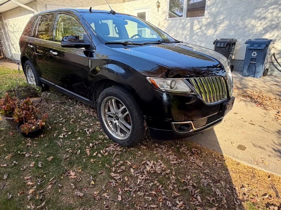 Lincoln Mkx 2012 photo 5