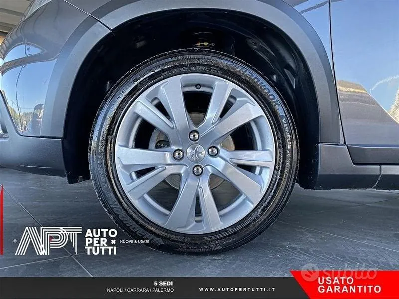 Peugeot 2008 2016 photo 5