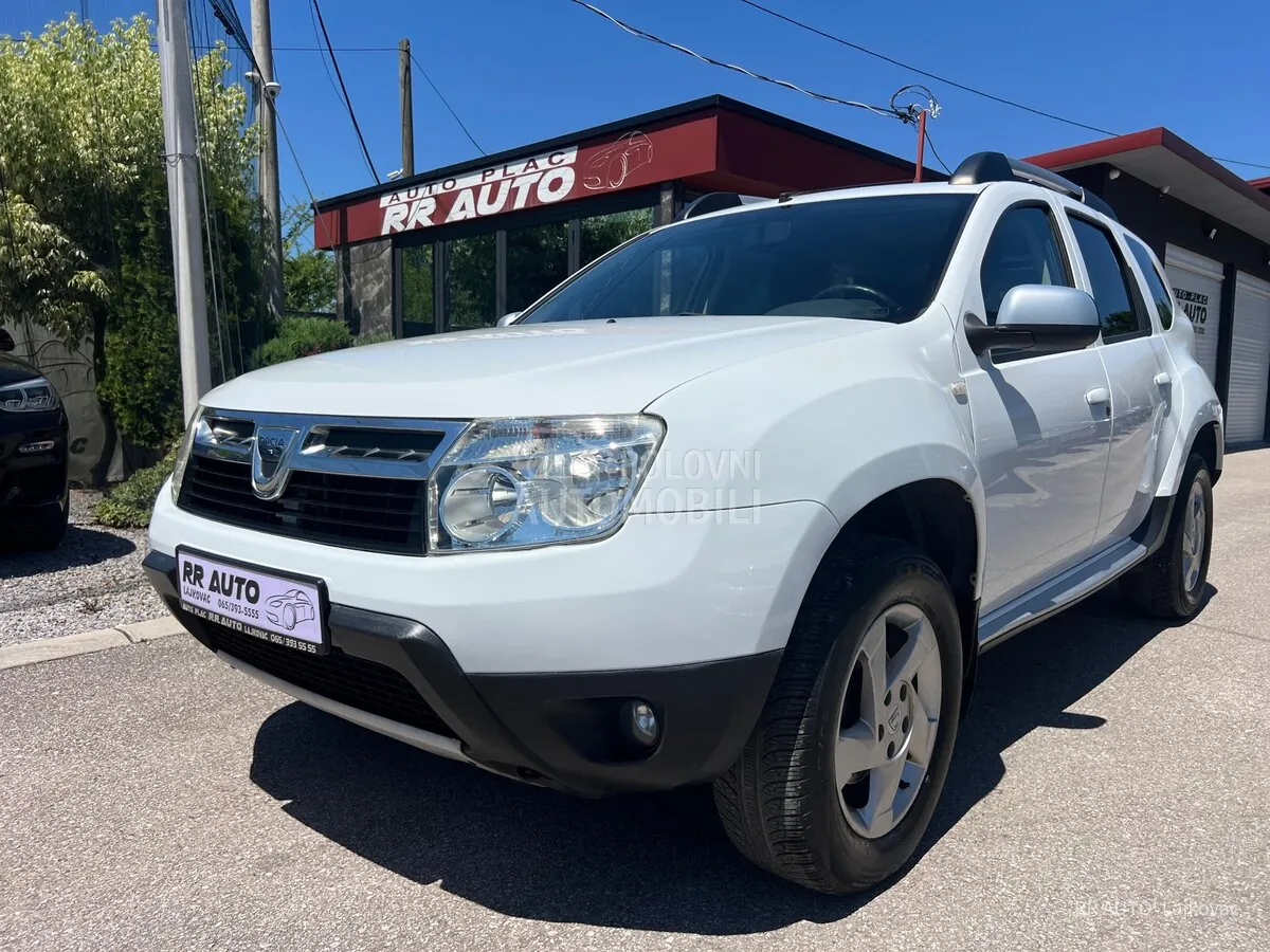 Dacia Duster 2011 photo 3