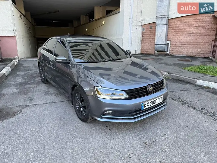Volkswagen Jetta 2014 photo 2