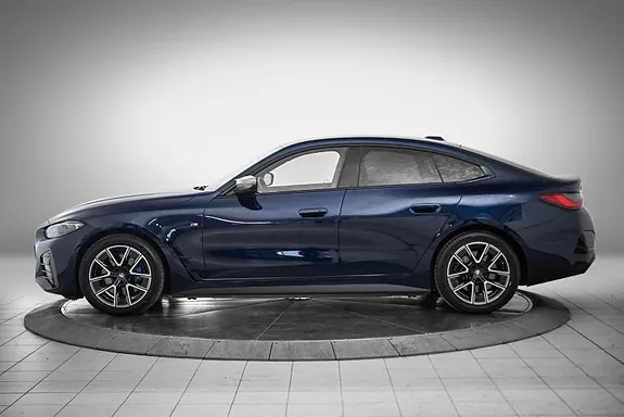BMW I4 2022 photo 2