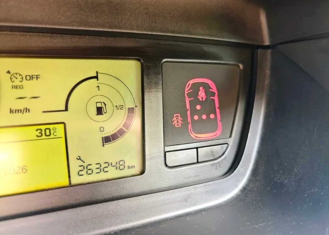 Citroen C4 Picasso 2012 photo 2