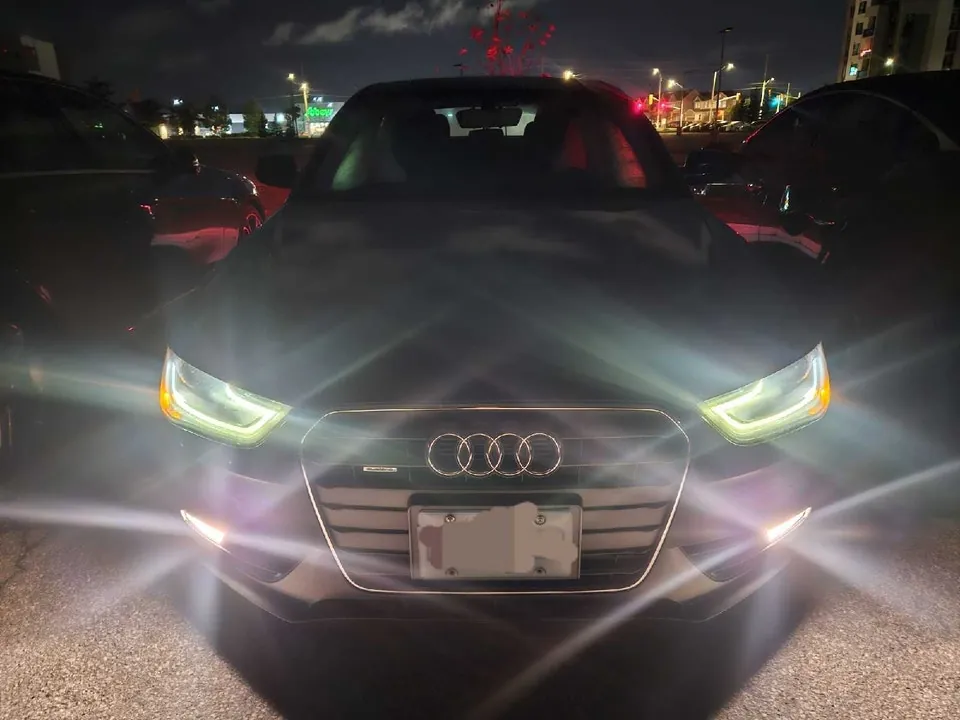 Audi A4 2014 photo 2